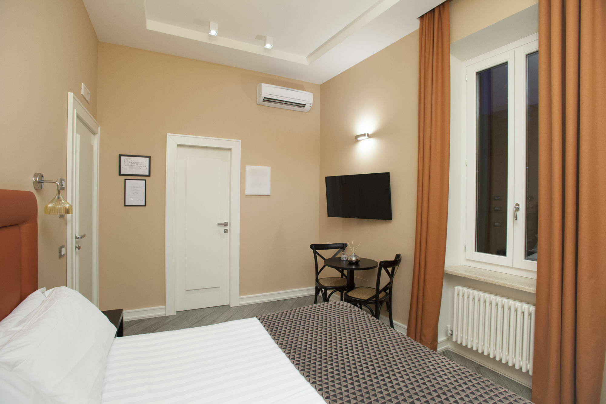 My Trevi Charming & Luxury Rooms Rzym Zewnętrze zdjęcie